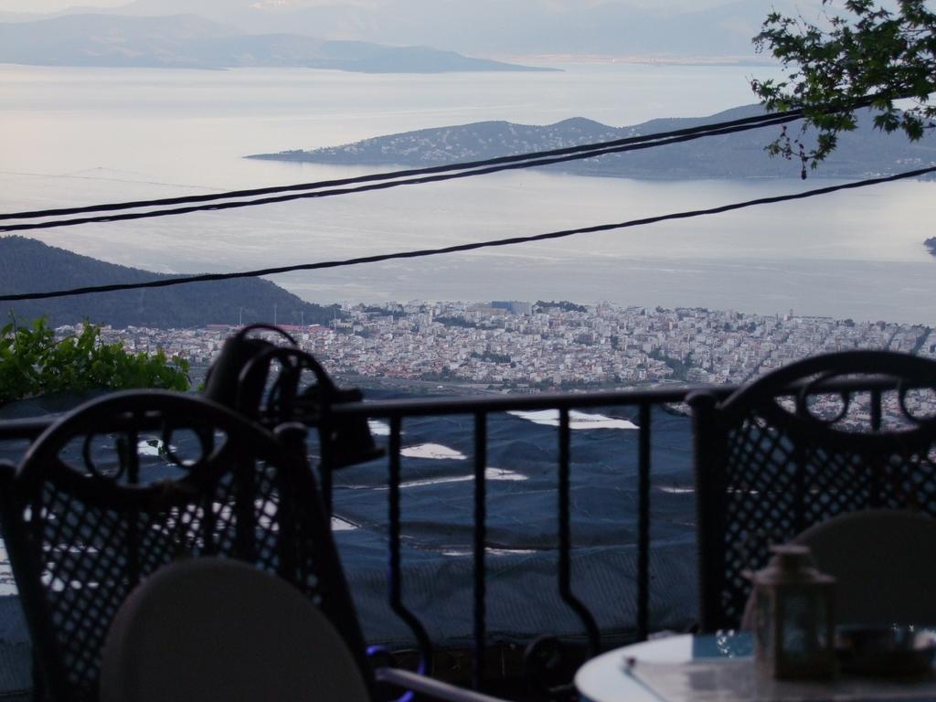Mansion Theodora Hotel Makrinitsa Bagian luar foto