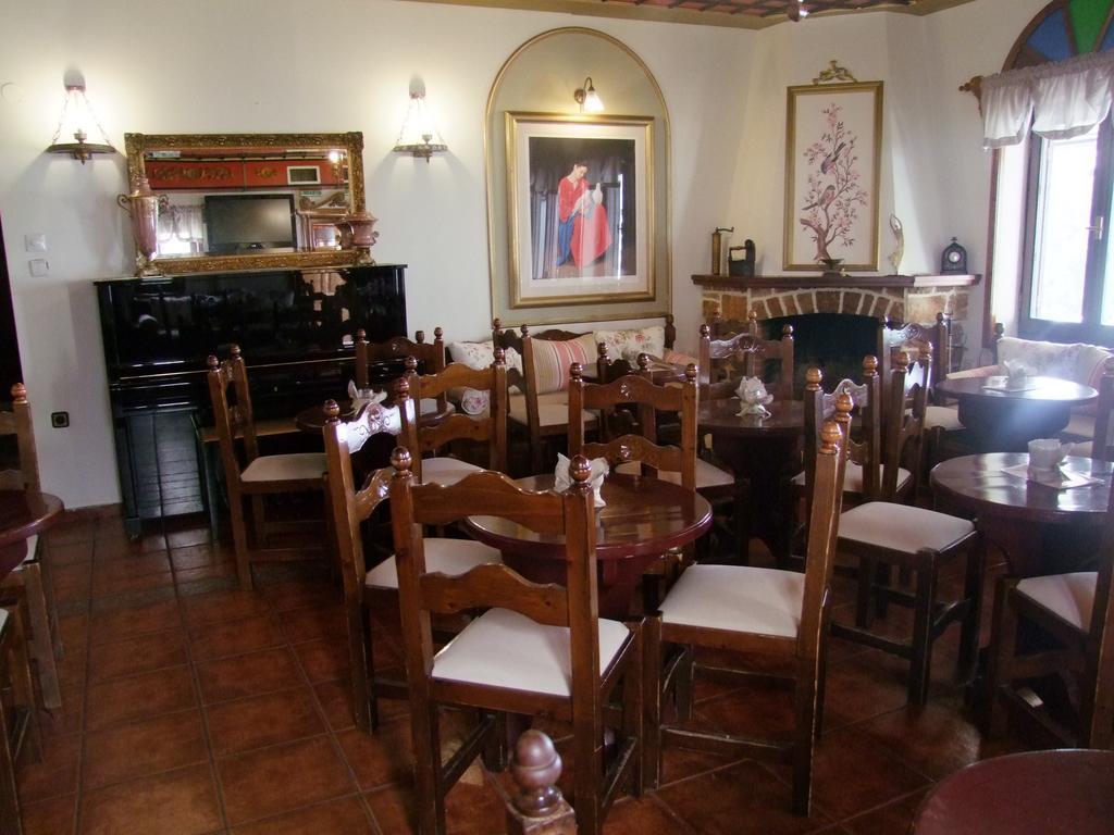 Mansion Theodora Hotel Makrinitsa Bagian luar foto
